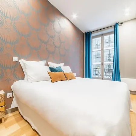 Luxury Flat Champs Elysees Air Cond. 6 Pers * Παρίσι