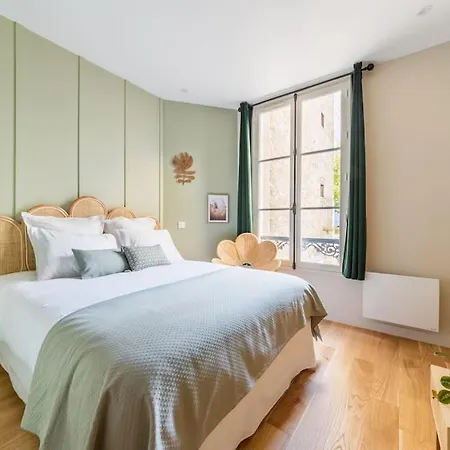 Luxury Flat Champs Elysees Air Cond. 6 Pers * Paris